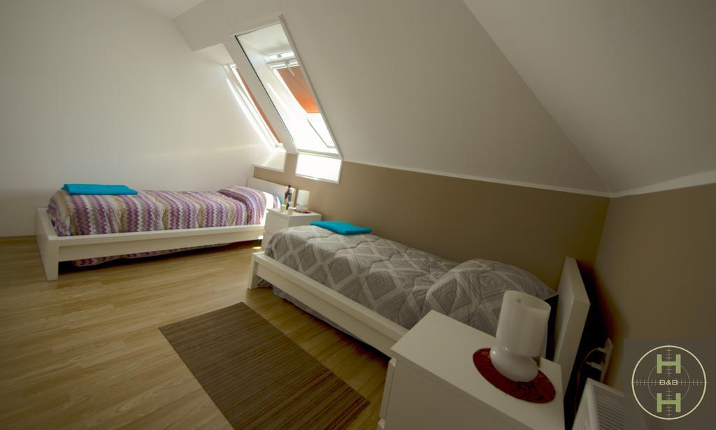 Toltestava Hunters House Kft Bed And Breakfast מראה חיצוני תמונה