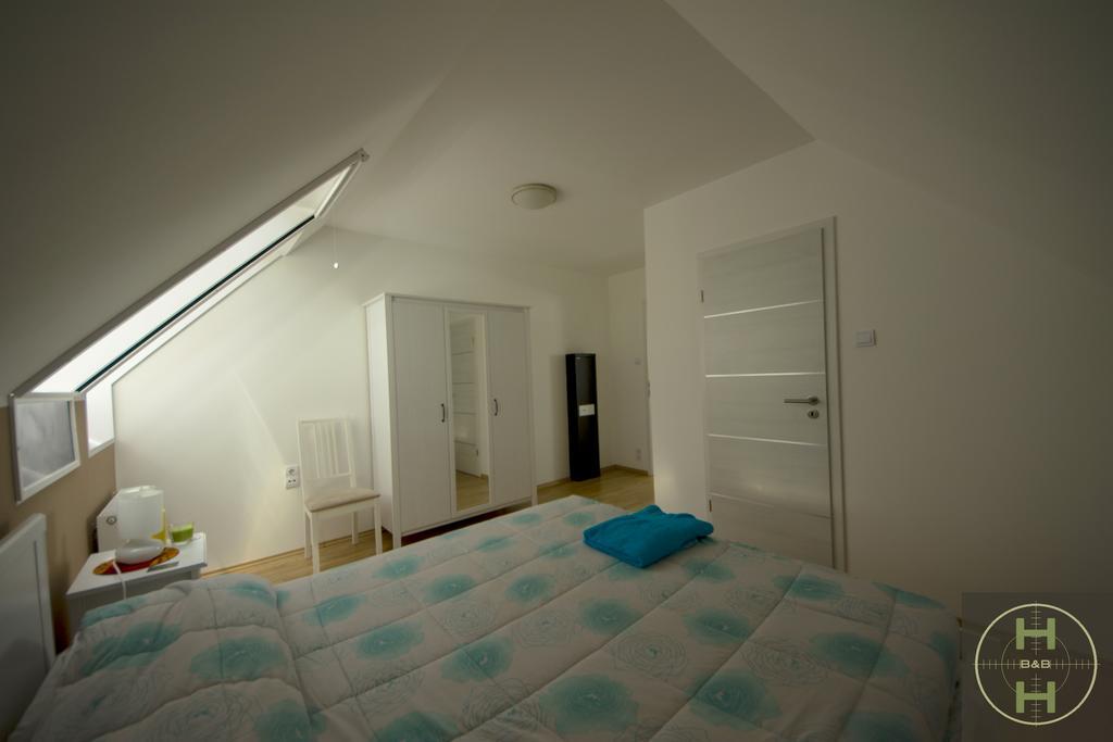Toltestava Hunters House Kft Bed And Breakfast מראה חיצוני תמונה